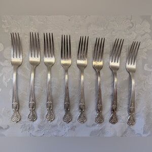 Vintage WM Rogers 1951 Magnolia Inspiration Extra Plate 8 Dinner Forks